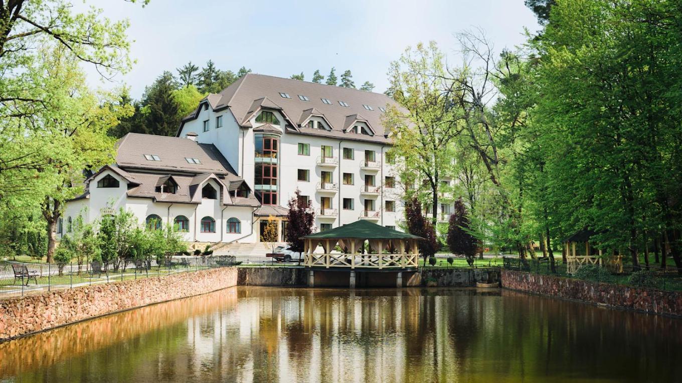 Hotel Solotvyno Resort Exterior photo